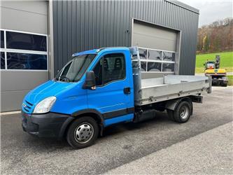Iveco Daily 35C15 3 old billencs