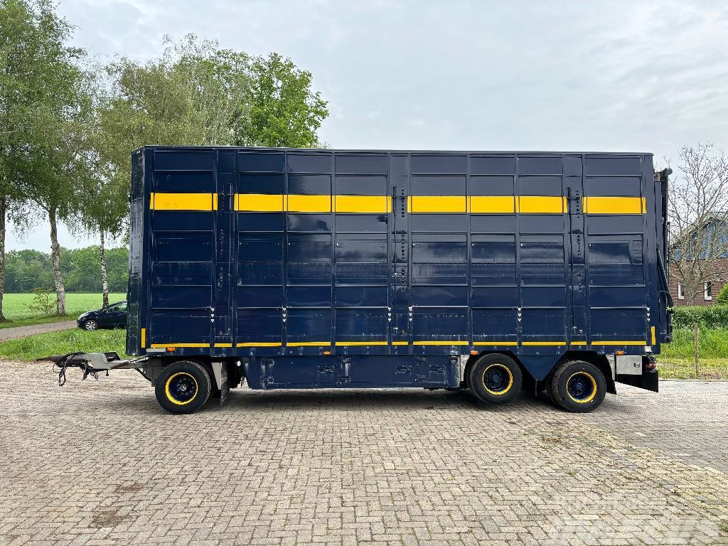 Pezzaioli Veewagen 1/2/3 decks type 2 Livestock trailer Animal transport trailers