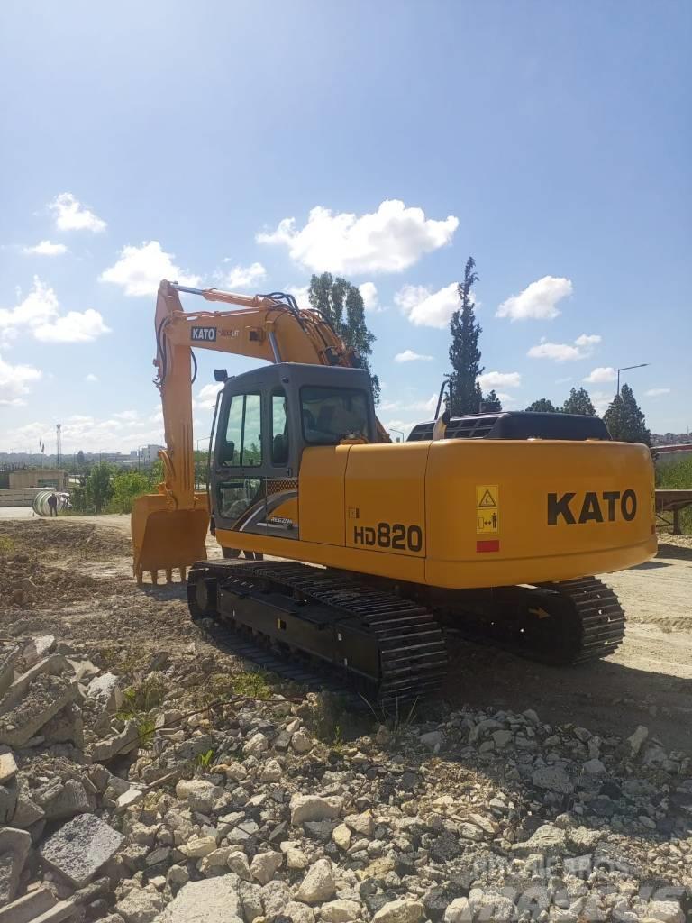 Kato HD820-R5 Crawler excavators