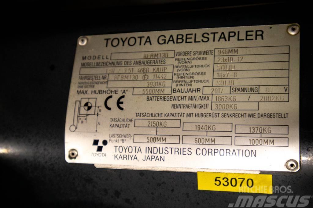 Toyota 8FBMT30, motviktstruck med 5,5 meters lyfthöjd Electric forklift trucks