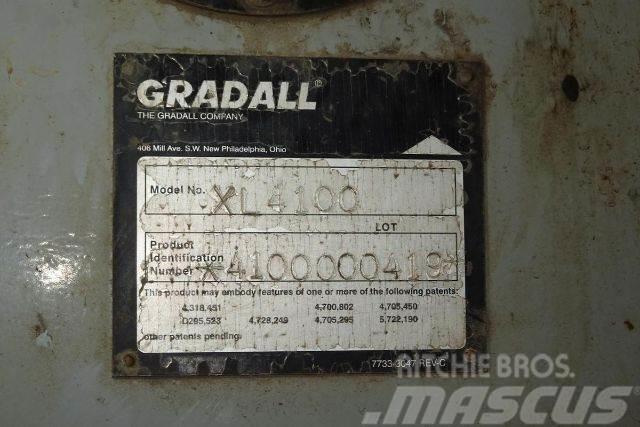 Gradall XL4100 III Crawler excavators