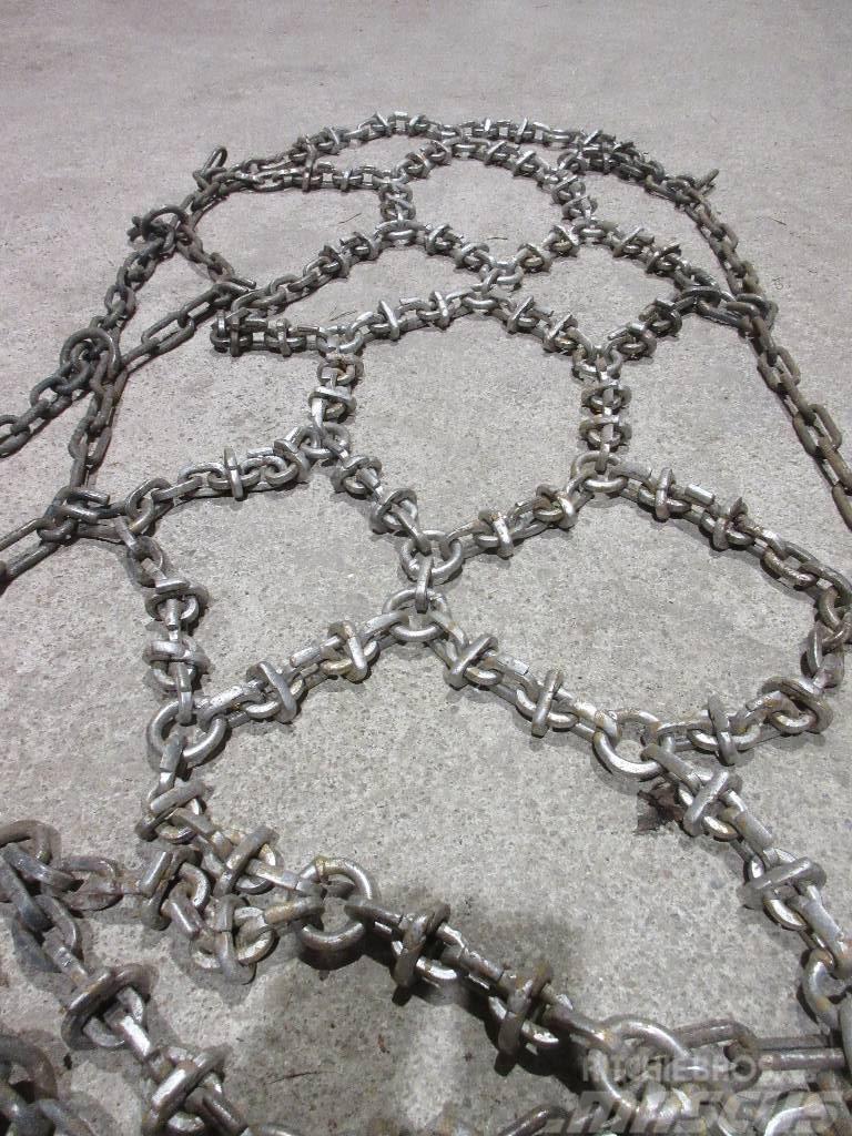  Trygg Swiss Flexi 480/65-28 Chains / Rastos