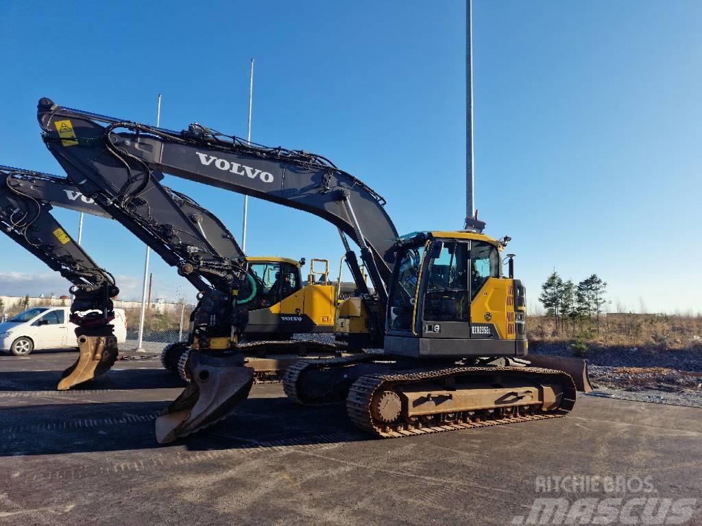 Volvo ec235 Crawler excavators