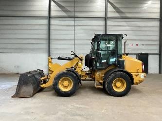 CAT 908 M
