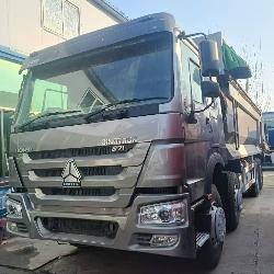 Howo 371 8x4