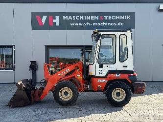 Kubota R 420