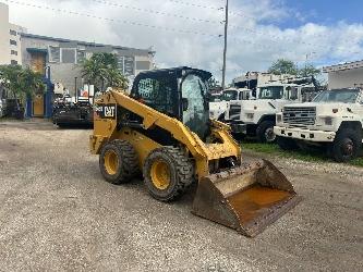 CAT 246 D