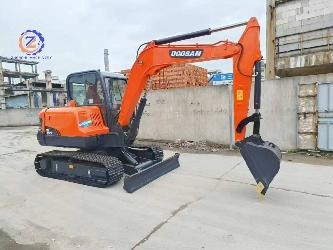 Doosan DX 55