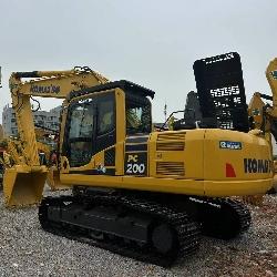 Komatsu 200-8