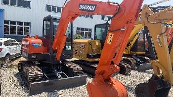 Doosan DH 55