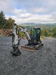 Bobcat E35