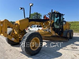 CAT 12M2