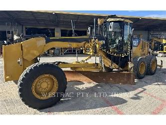 CAT 140M
