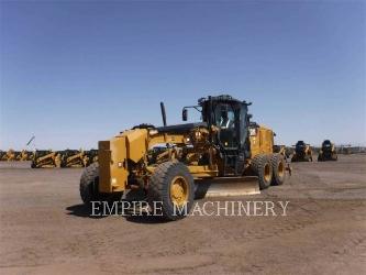 CAT 140M3 AWD