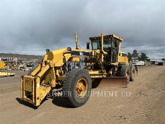 CAT 163H AWD