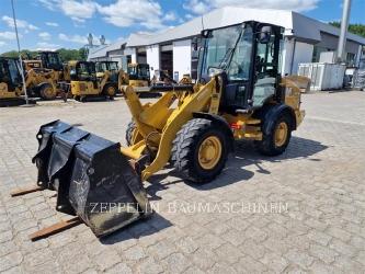 CAT 907M