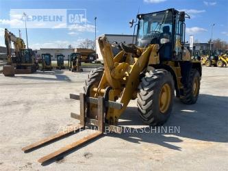 CAT 918M