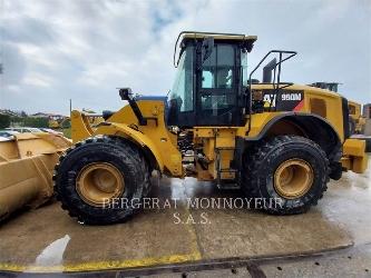 CAT 950M