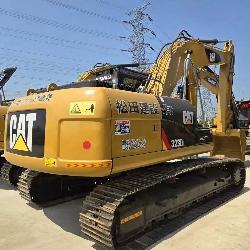 CAT 323 D