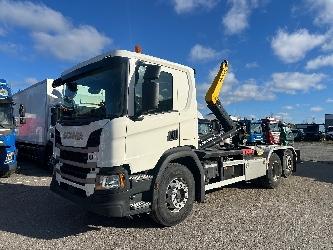 Scania P 360