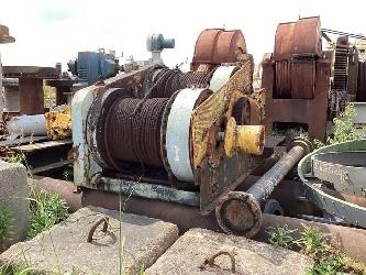  Winch