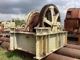  Winch
