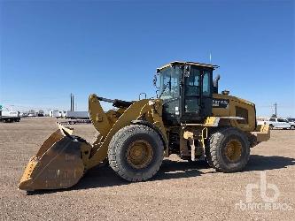 CAT 938M