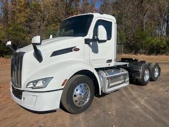 Peterbilt 579