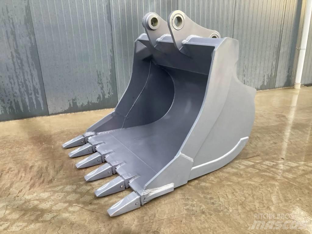 Komatsu HB365 Baldes