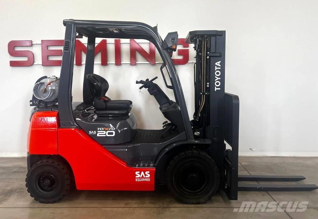 Toyota 10831 8FGF20 Empilhadores a gás