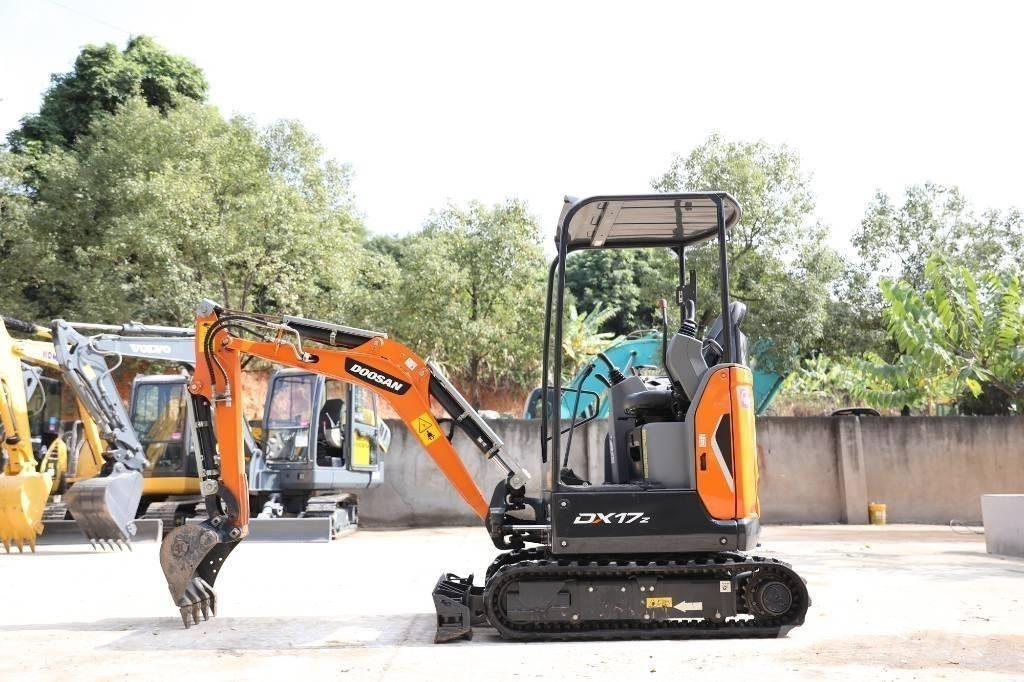 Doosan DX 17 Escavadeiras de esteiras