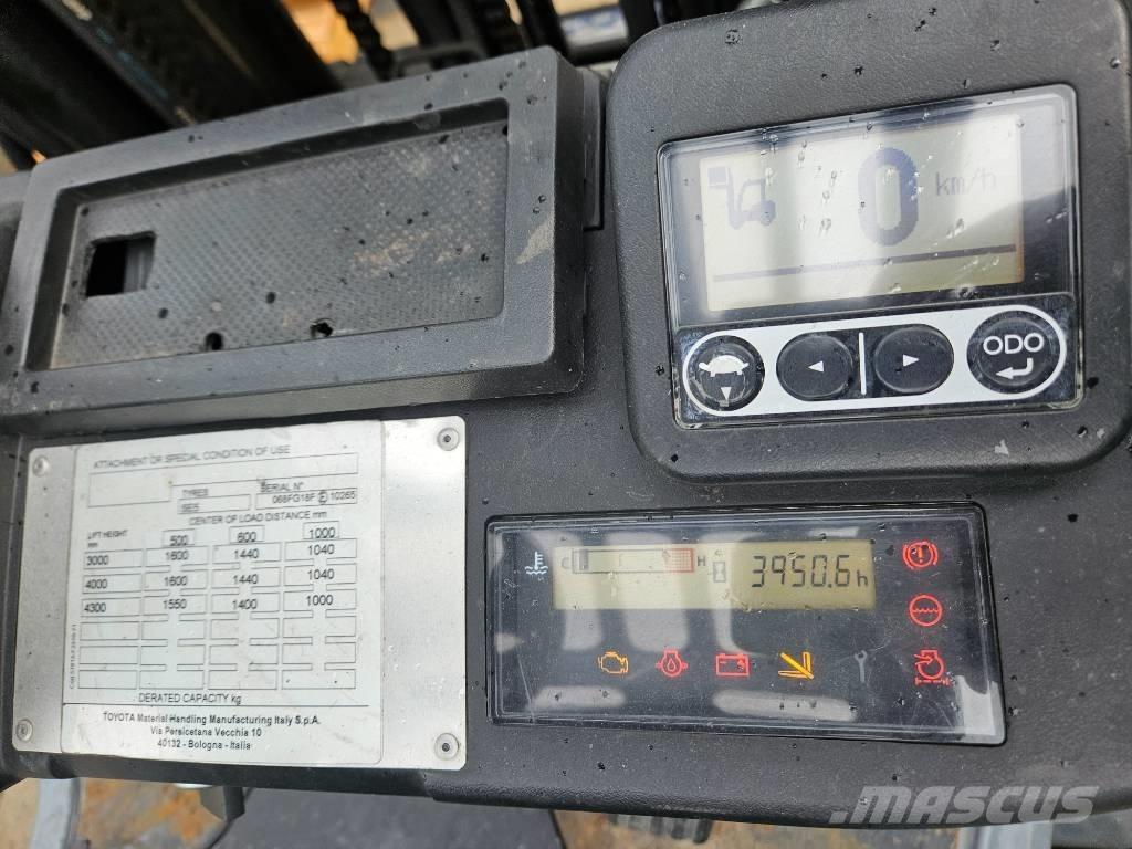 Toyota 8FGF18F Empilhadores a gás