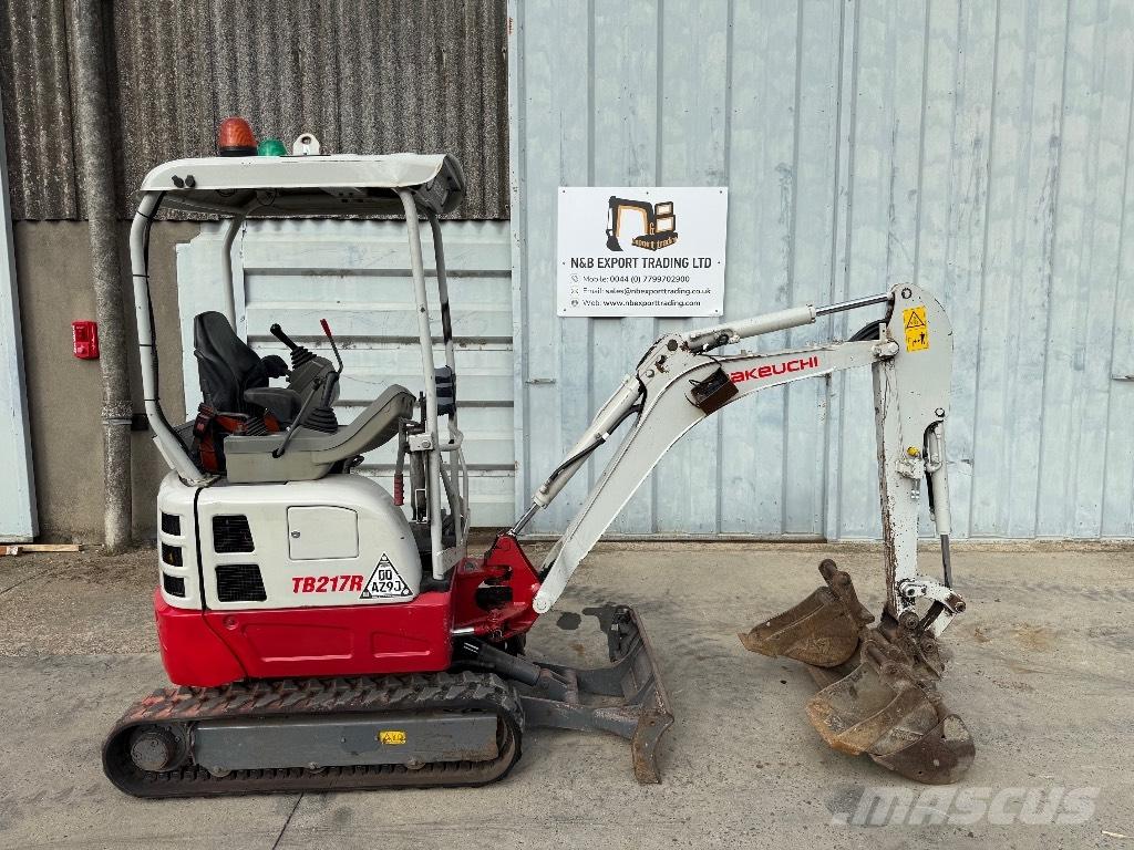 Takeuchi TB 217 R Miniescavadeiras