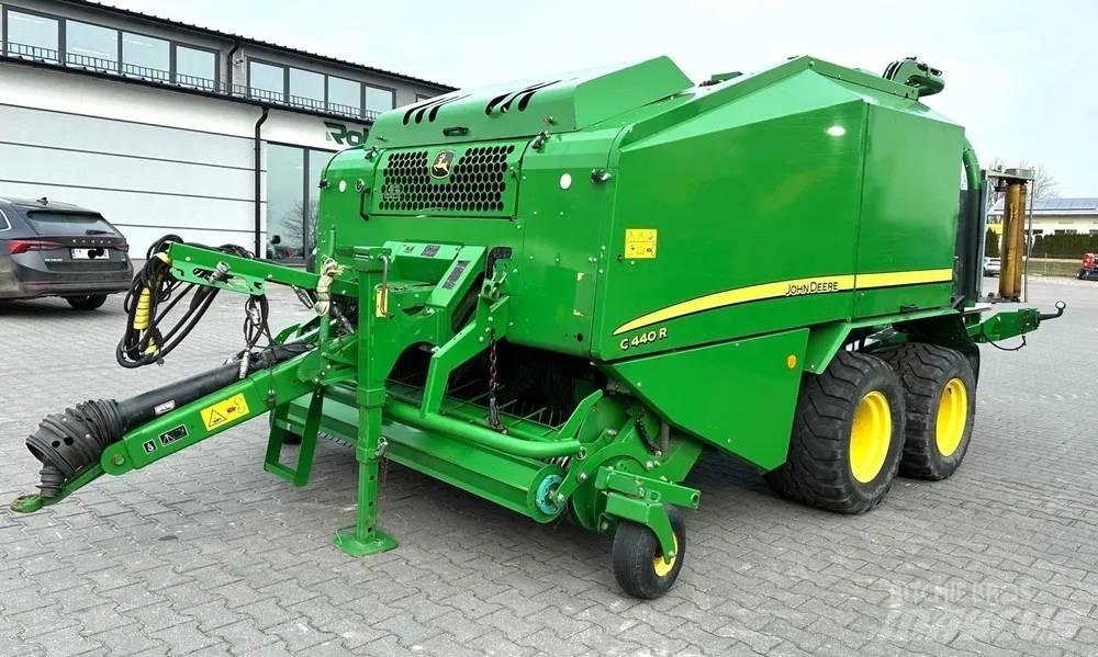 John Deere C 440 R Enfardadeira de rolos