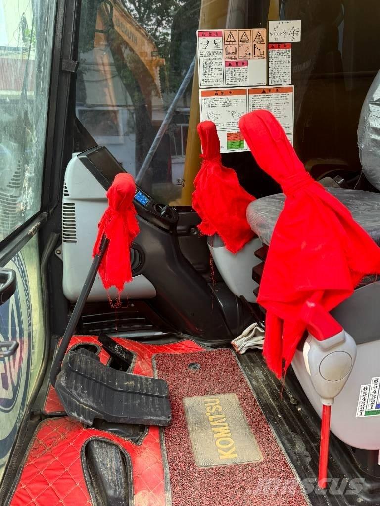 Komatsu PC 200-8 Escavadoras Midi 7t - 12t