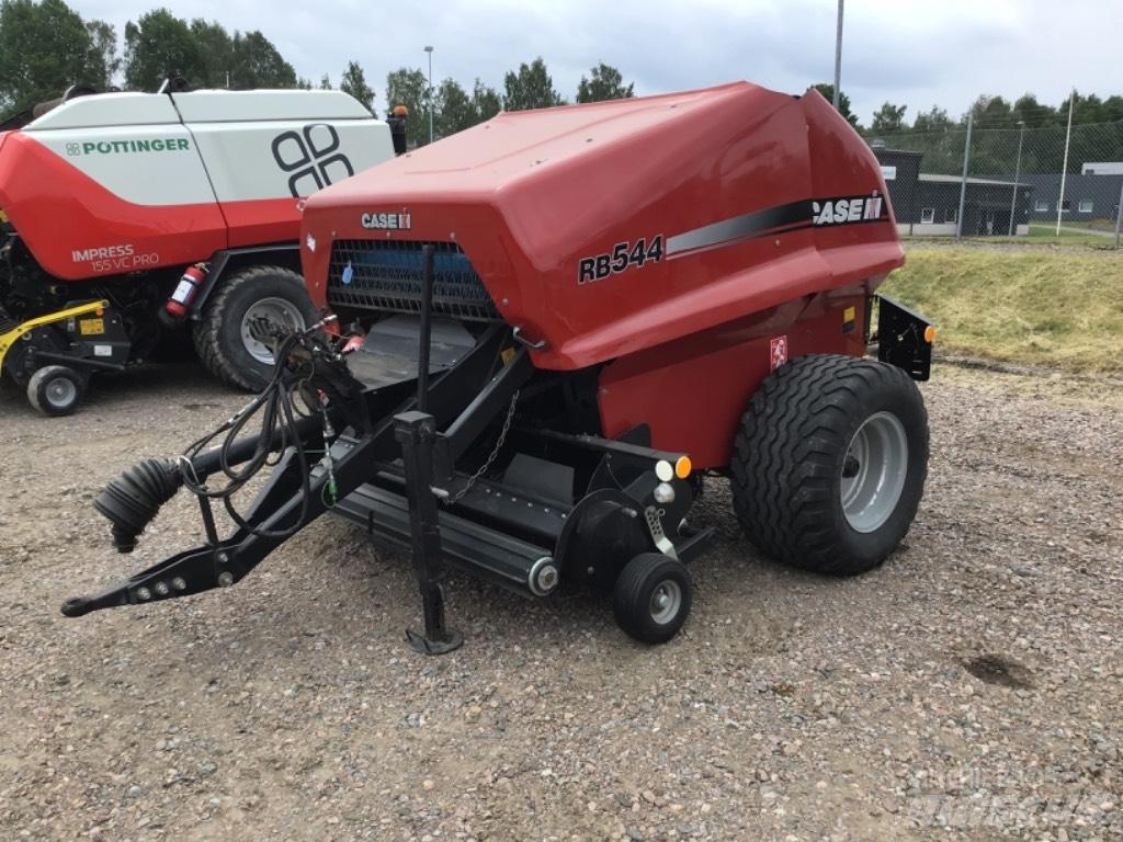 CASE RB 544 Enfardadeira de rolos