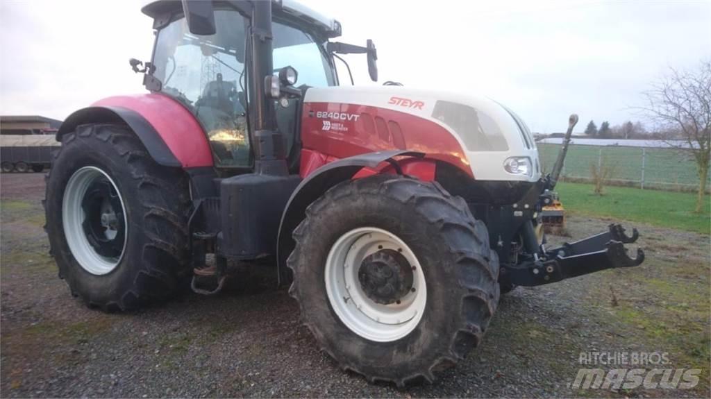 Steyr CVT 6240 Tratores Agrícolas usados