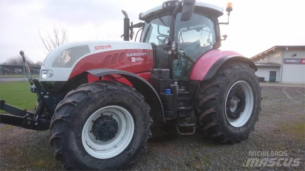 Steyr CVT 6240 Tratores Agrícolas usados