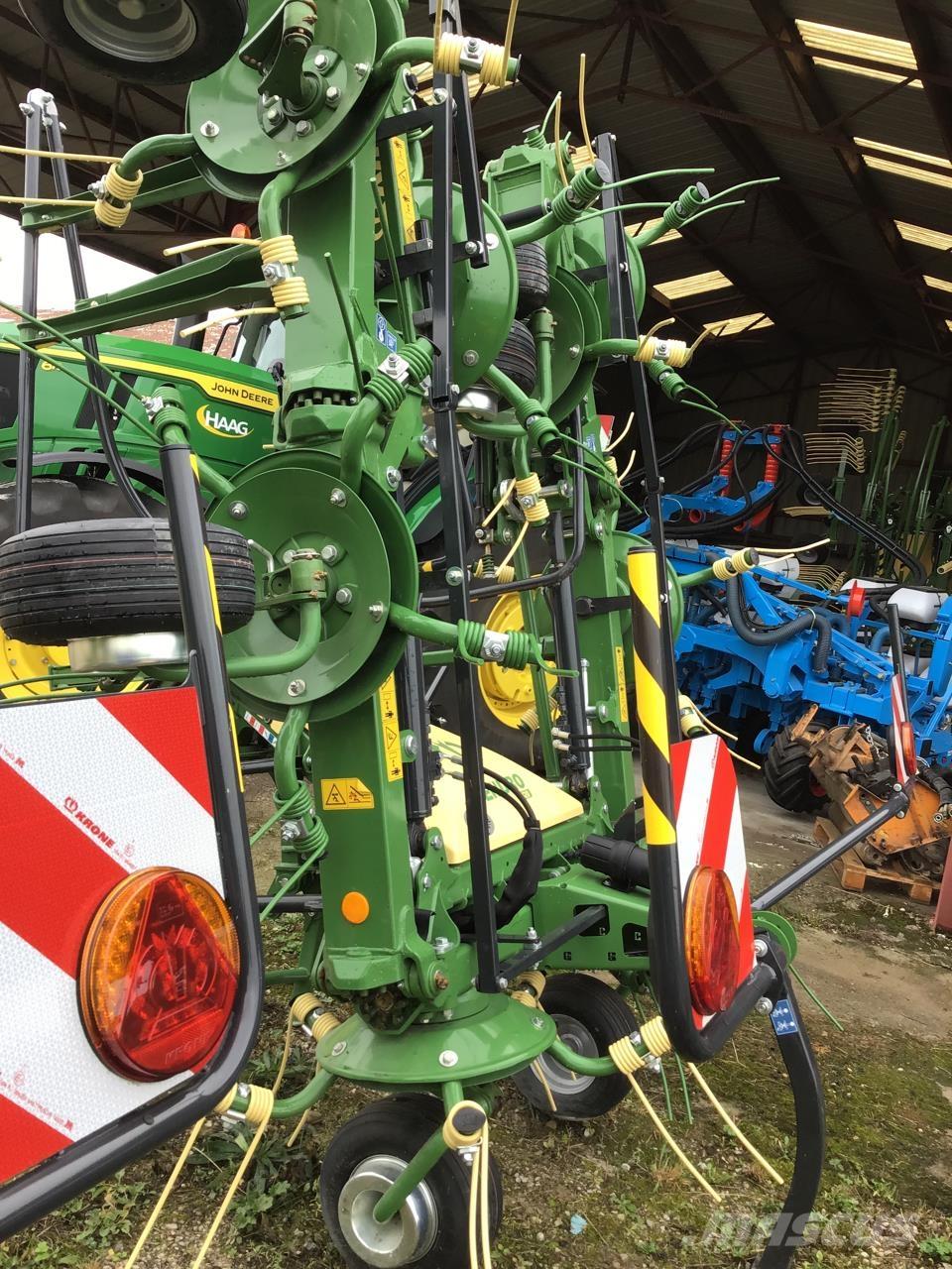 Krone Vendro 820 Ancinho virador