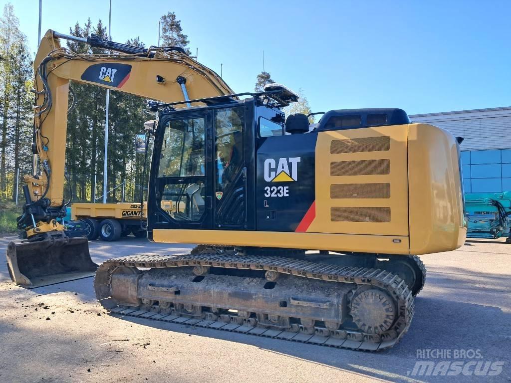 CAT 323 EL Escavadeiras de esteiras