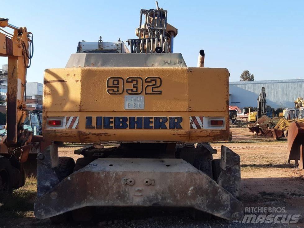 Liebherr A 932 Escavadoras de rodas
