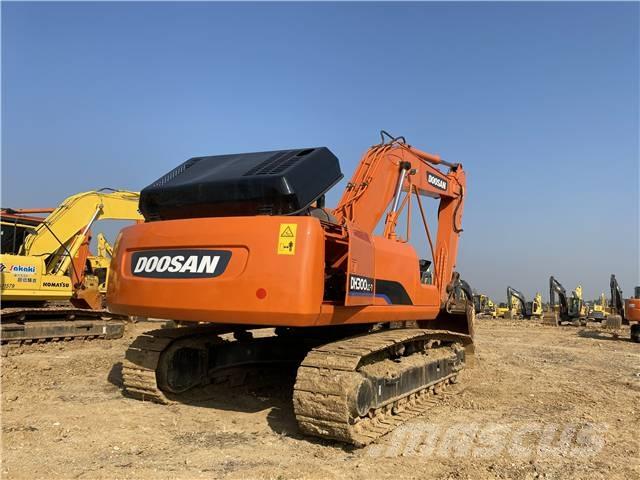 Doosan DH300 Escavadeiras de esteiras