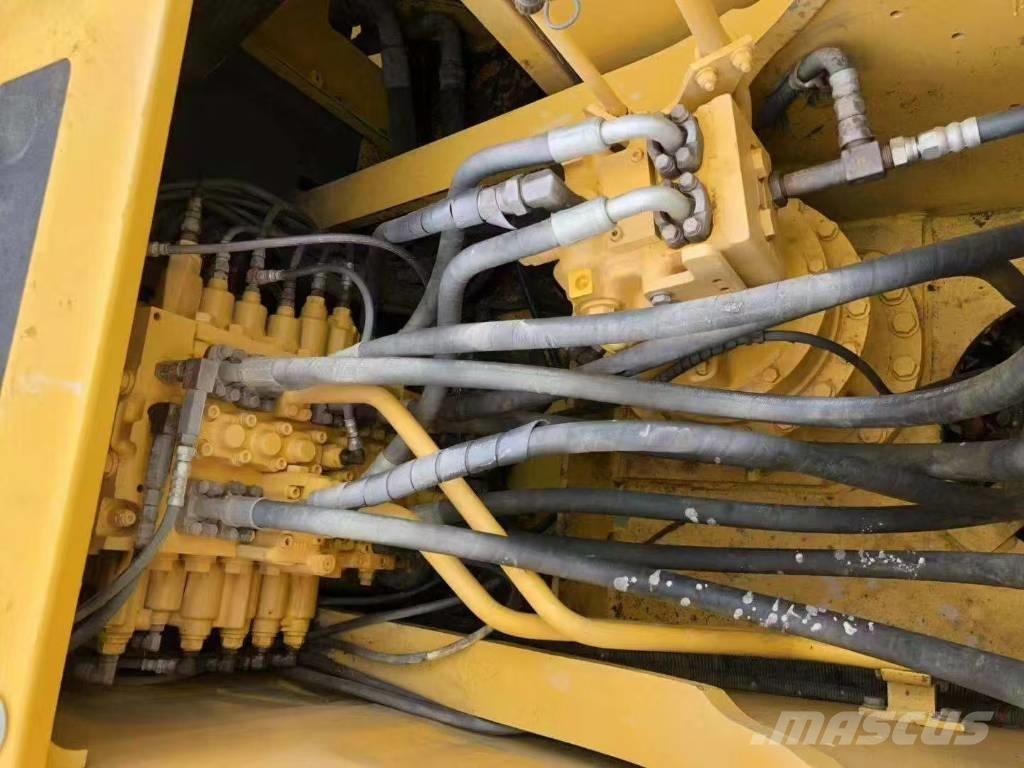 Komatsu 200-7 Escavadeiras de esteiras