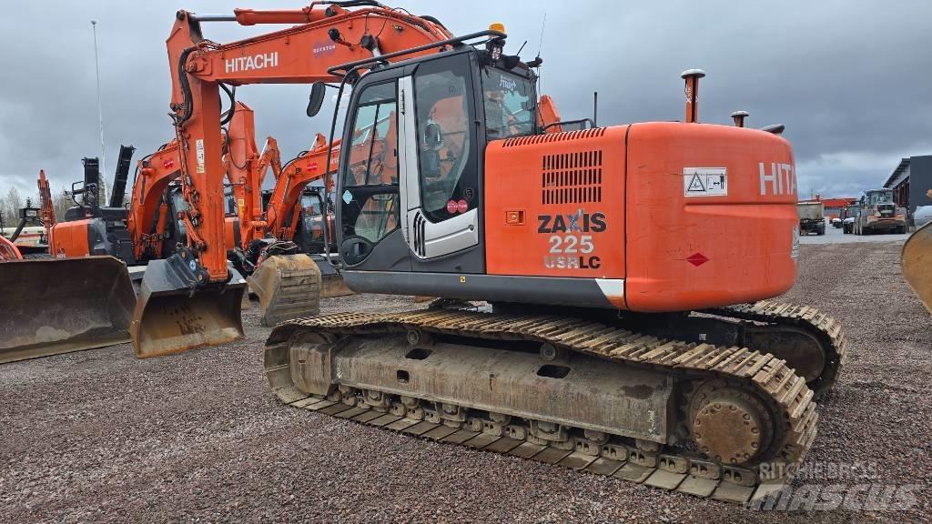 Hitachi ZX225USRLC-3 Escavadeiras de esteiras