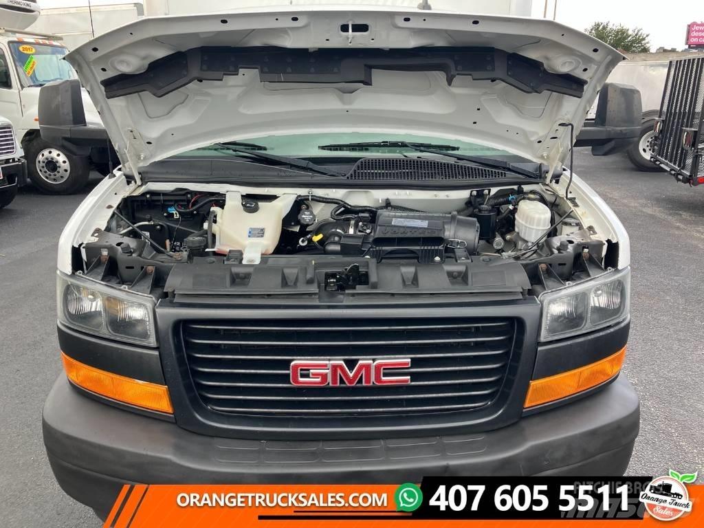 GMC Savana G3500 Carrinhas de caixa fechada
