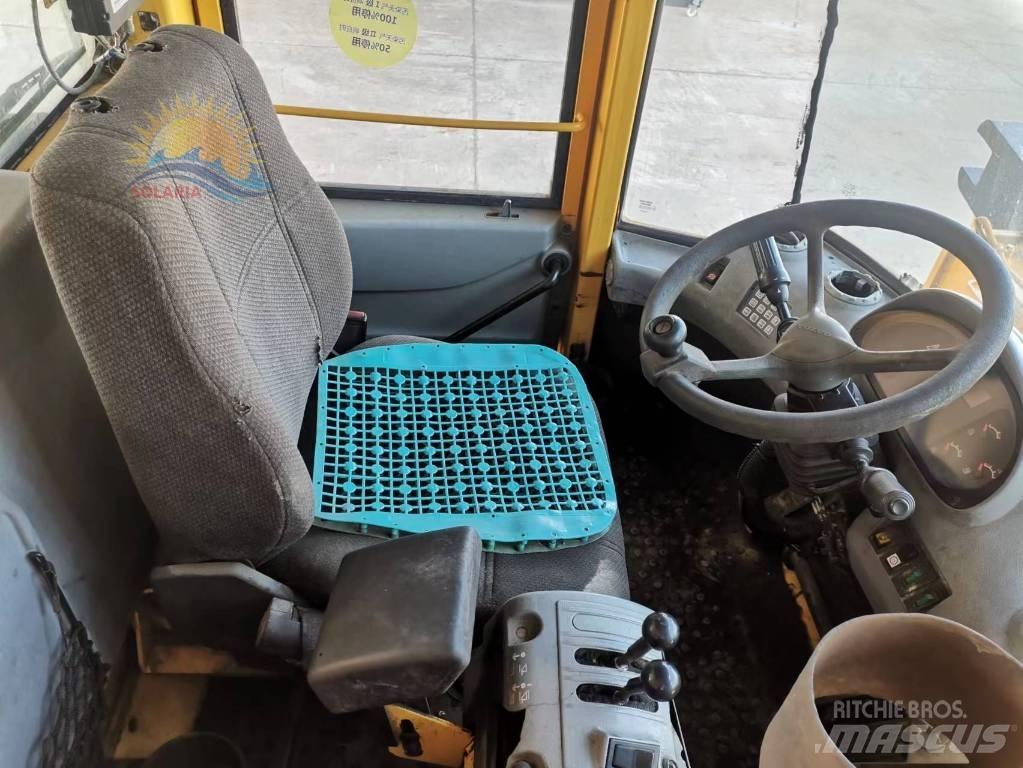 Volvo L 120 E Carregadeiras de rodas