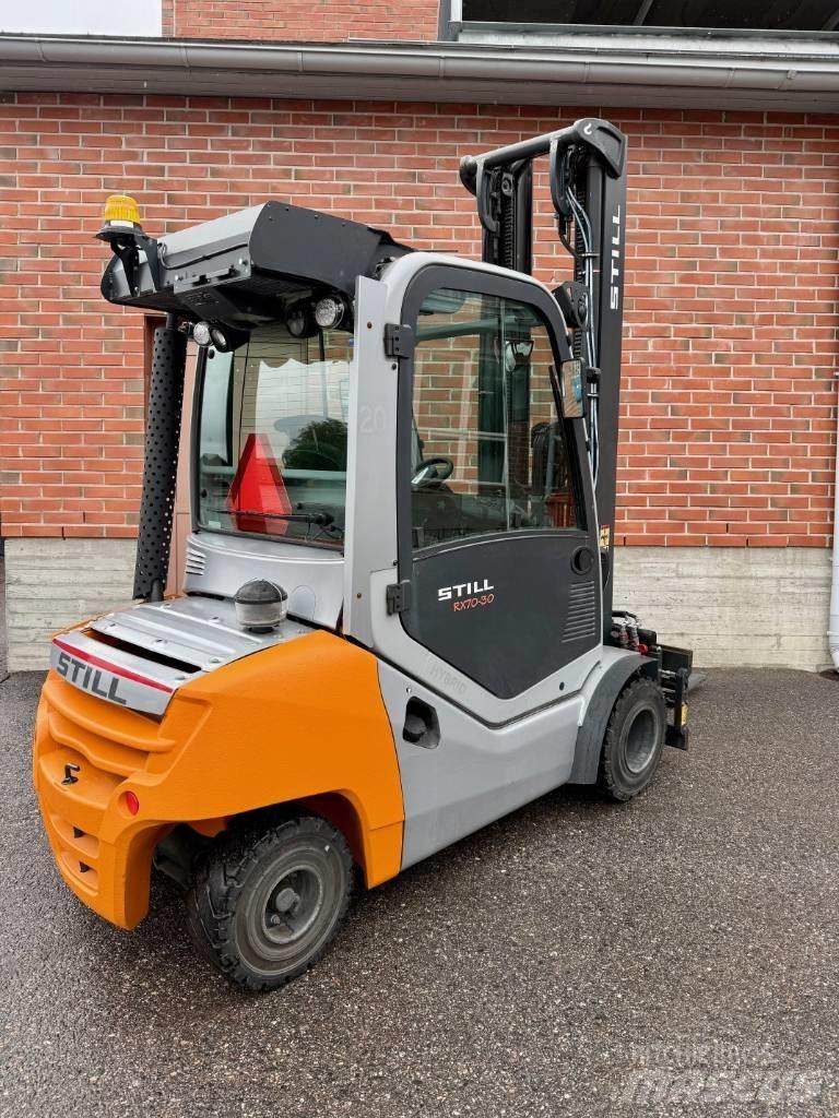 Still RX 70-30 Empilhadores Diesel
