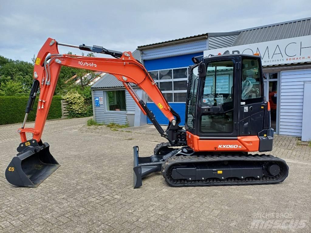 Kubota KX060-5 Miniescavadeiras