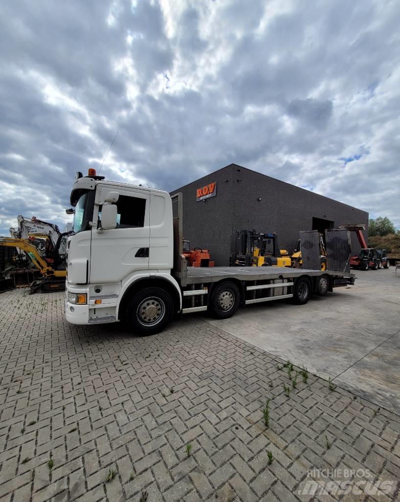 Scania G360 Camiões de chassis e cabine