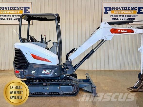 Bobcat E32 Miniescavadeiras